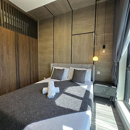 Apartamento Arte Mont Kiara By Airhost Kuala Lumpur Exterior foto