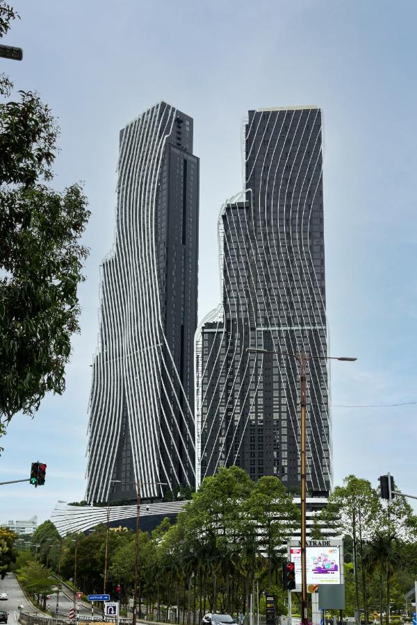 Apartamento Arte Mont Kiara By Airhost Kuala Lumpur Exterior foto