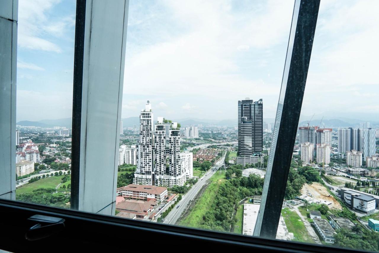 Apartamento Arte Mont Kiara By Airhost Kuala Lumpur Exterior foto