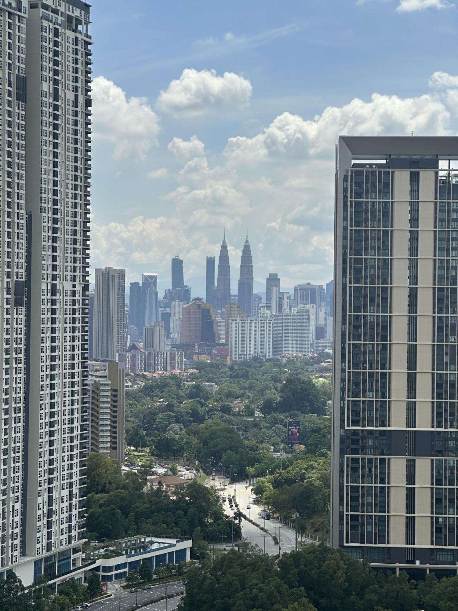 Apartamento Arte Mont Kiara By Airhost Kuala Lumpur Exterior foto